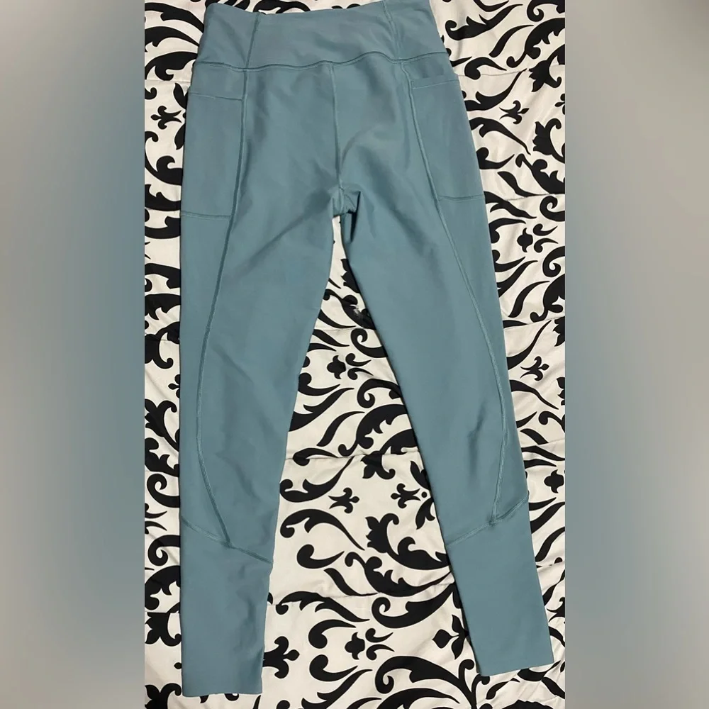 Victoria Sport Light Blue/Green Yoga/workout pants with pockets-size Med - Picture 6 of 11